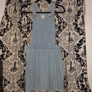New wore 1 time denim overall dress